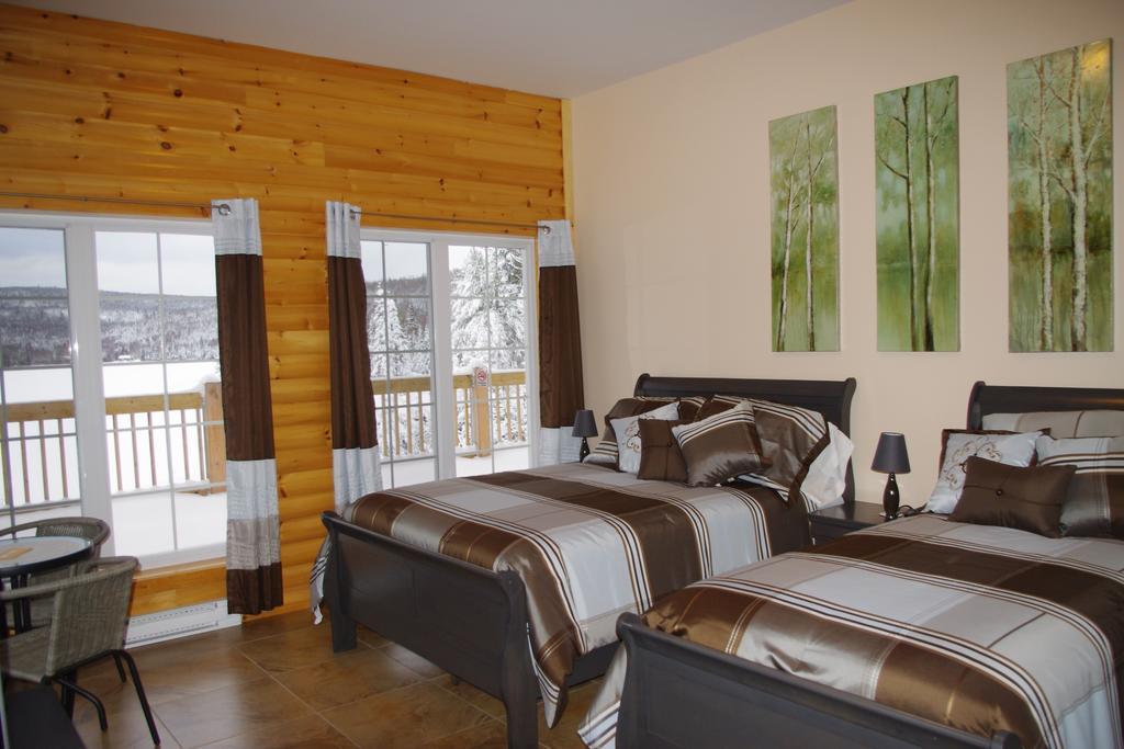 Auberge La Tanière Tadoussac Zimmer foto