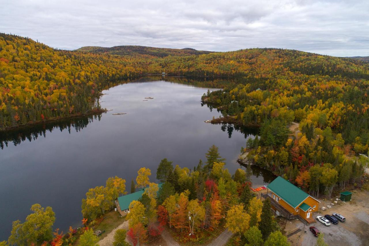 Auberge La Tanière Tadoussac Exterior foto