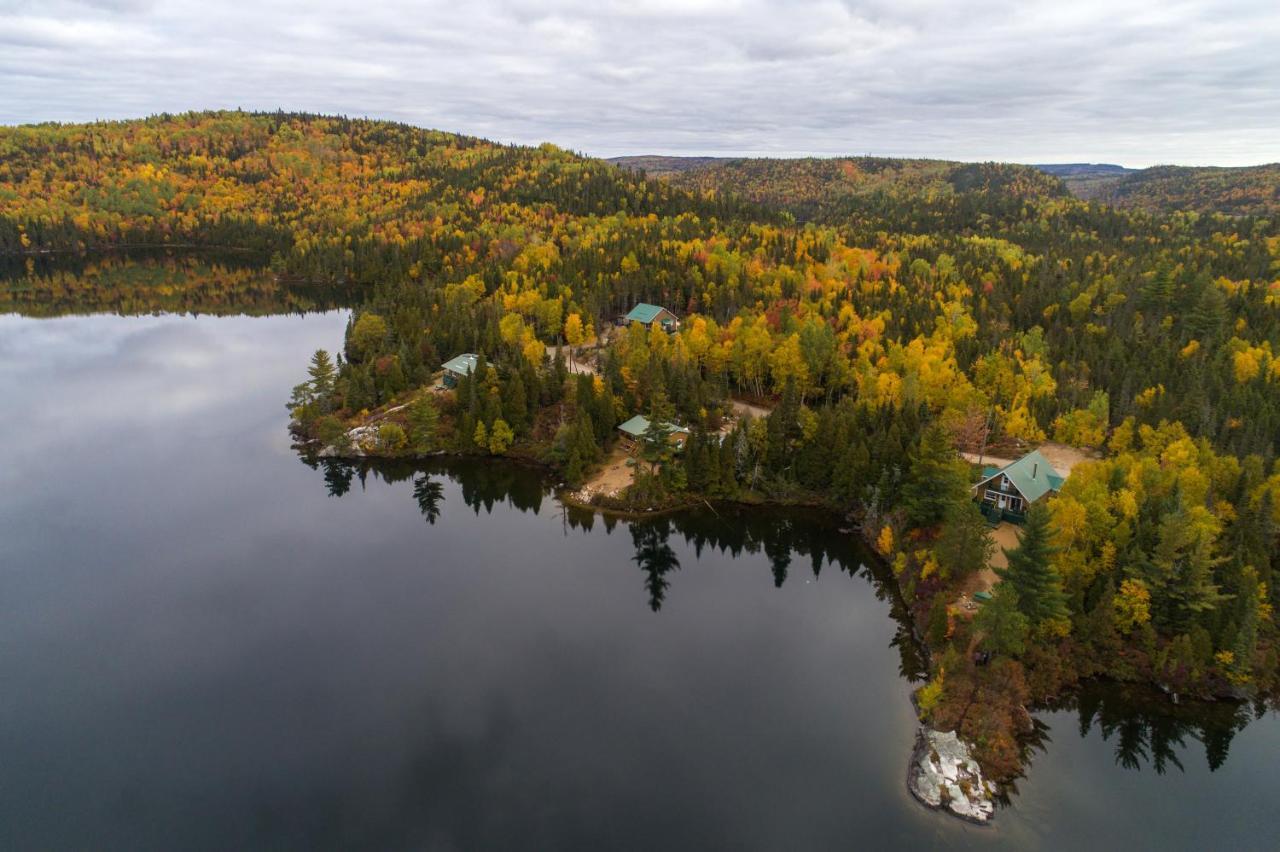 Auberge La Tanière Tadoussac Exterior foto